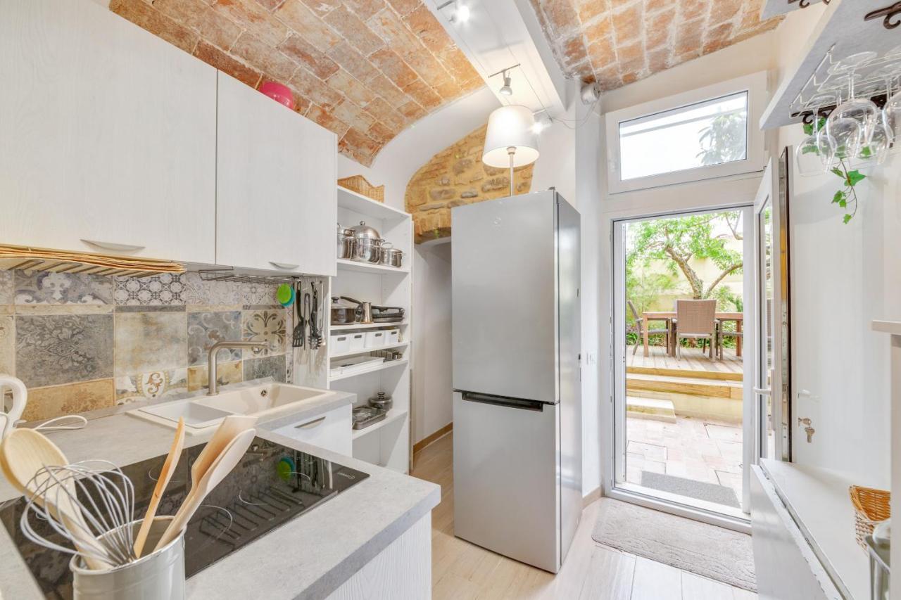 Oltrarno Bright Apartment Con Patio Privato Florencja Zewnętrze zdjęcie