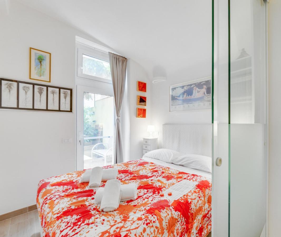 Oltrarno Bright Apartment Con Patio Privato Florencja Zewnętrze zdjęcie